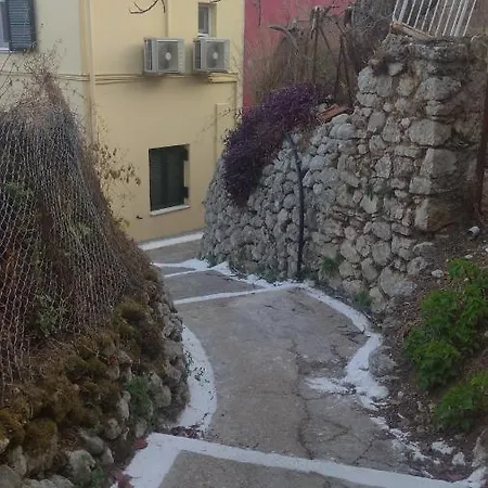 Captain Spiros House Villa