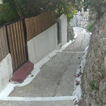 וילה Captain Spiros House Lákones